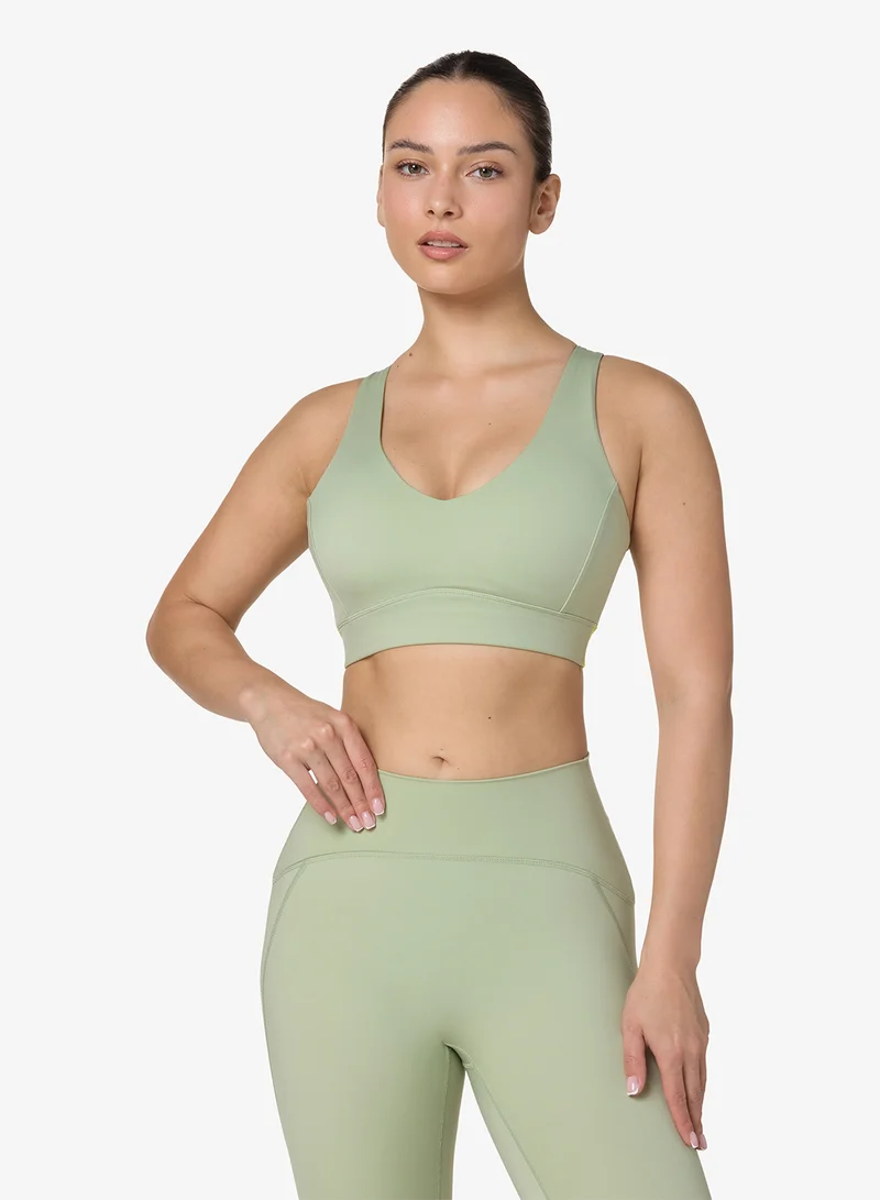 SQUATWOLF Performance V-Neck Bra